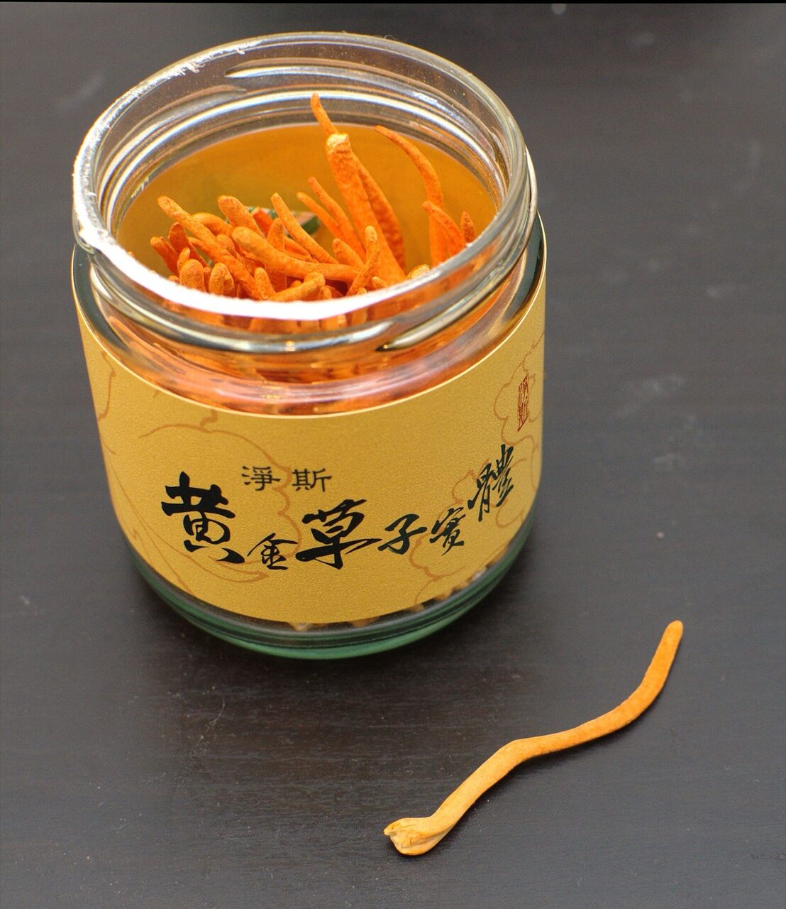 Growing Cordyceps militaris